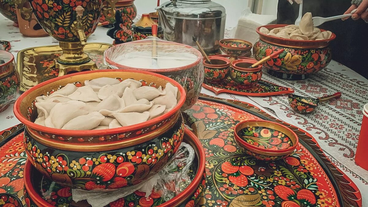     В Тобольске сварят 20 тысяч пельменей на костре в рамках III Зимнего фестиваля «Пельменный съест». Мероприятие состоится 10 февраля на Базарной площади.