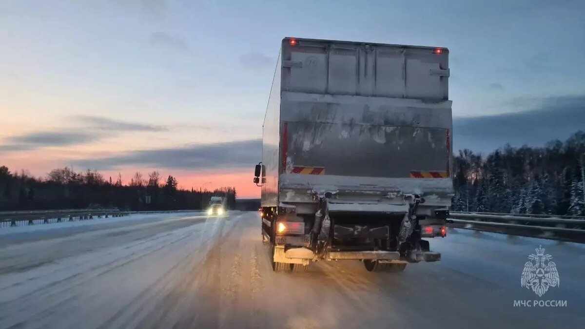 Балезино-ижевск расписание. Автовокзал ижевск ува. Расписание поезда ижевск балезино. Автостанция можга в центре. Автобус ижевск сарапул через гольяны.