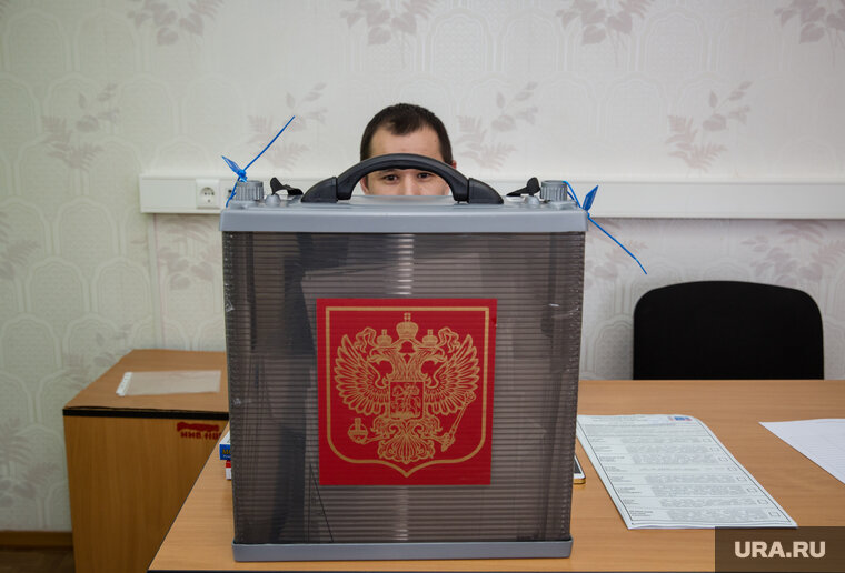 Печатную информацию. Печатную информацию
