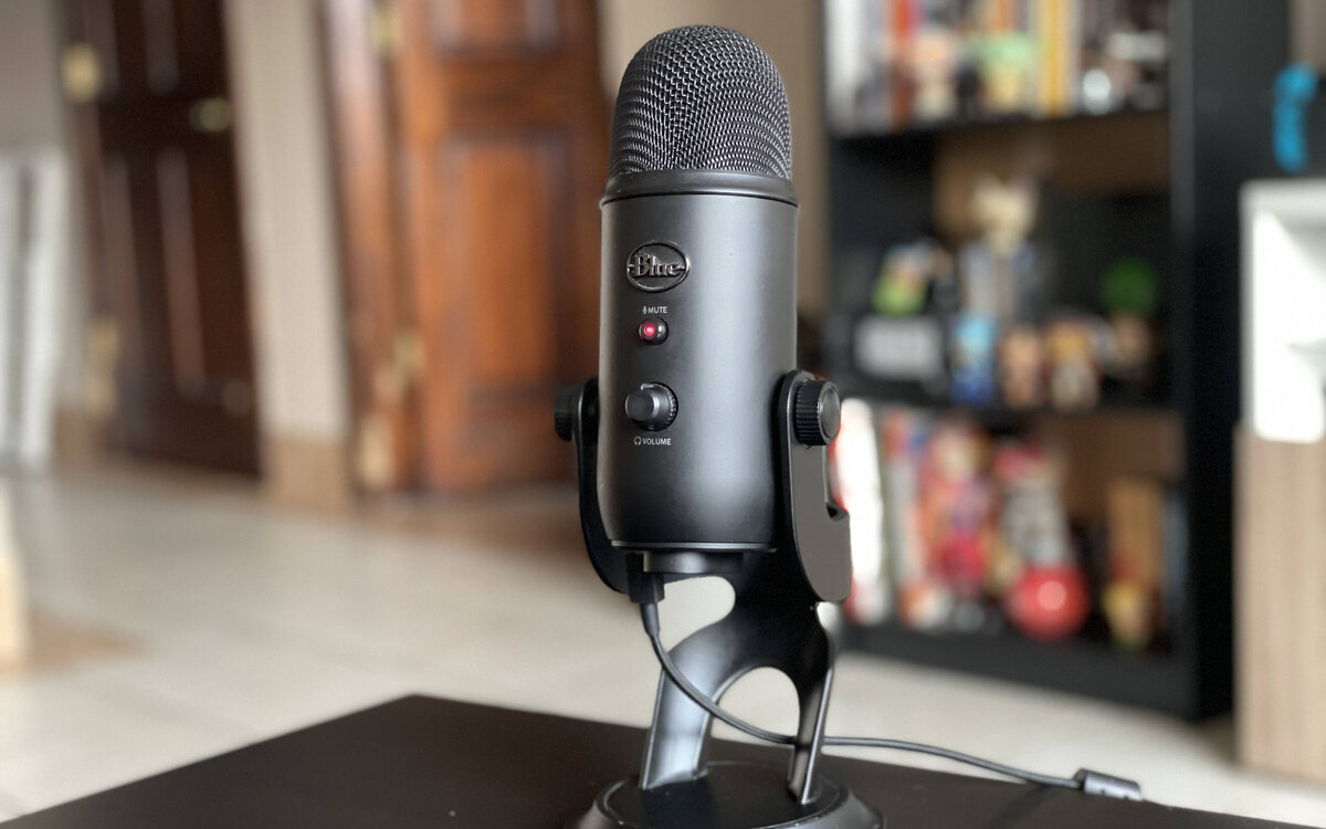 Классический винтажный дизайн Blue Yeti, пожалуй, тоже можно записать в его плюсы. Источник: cnn.com