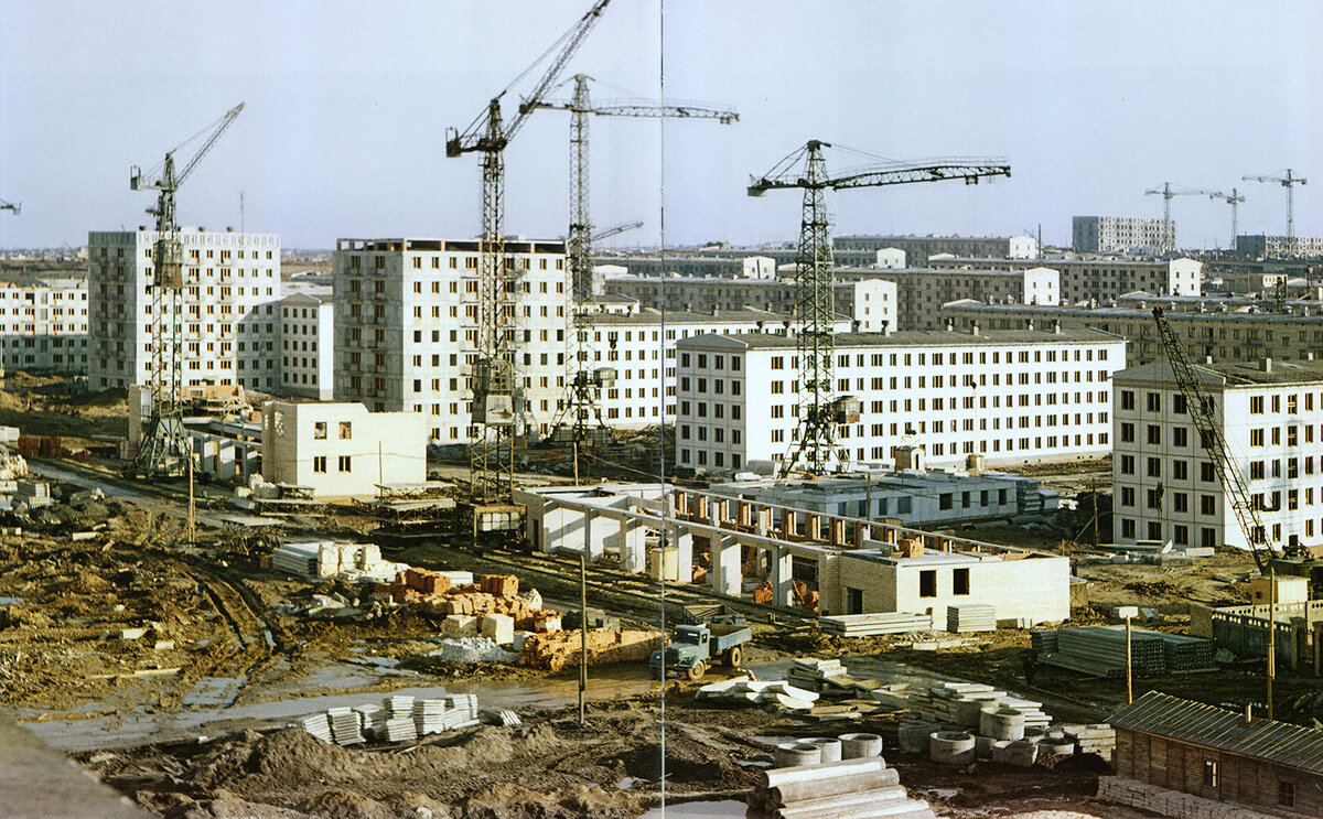 Строительство в ссср фото Какой Москва была в 1960 году? Вспоминаем столицу в год, когда открыли бассейн "