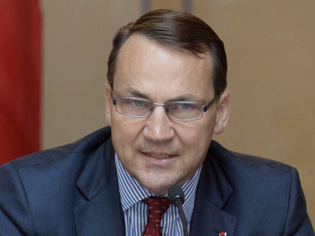    Министр иностранных дел Польши Радослав Сикорский© РИА Новости / Алексей Даничев