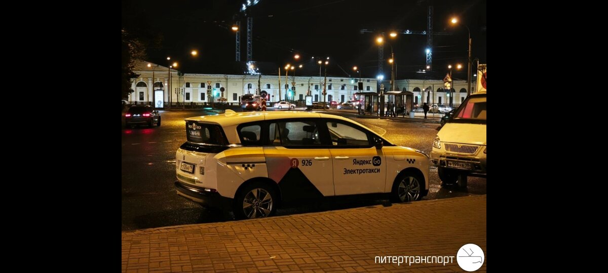 Такси таксовичкоф санкт-петербург. Первое такси спб. Таксопаркин, санкт-петербург. Автомобили в дореволюционном петербурге. Такси питер.