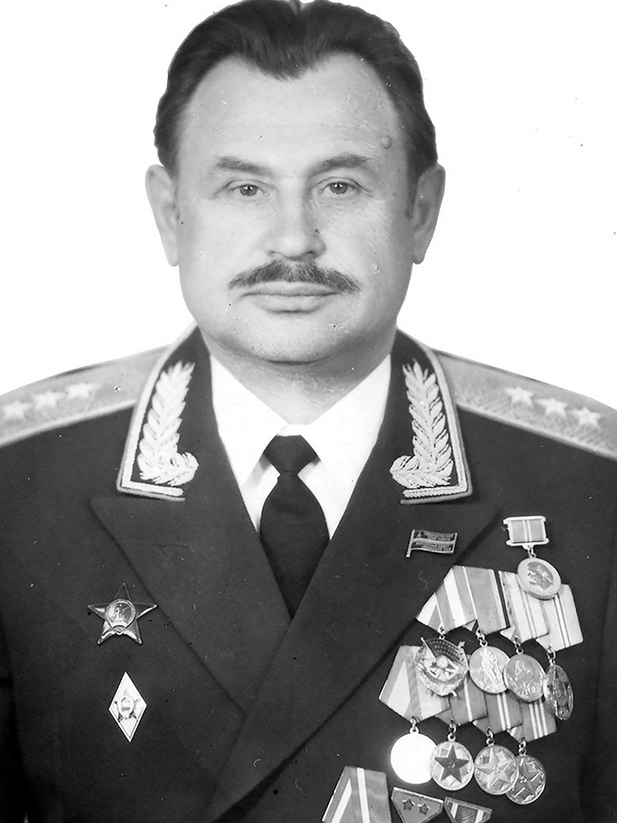 Григорий Федотович Кривошеев (15 сентября 1929 — 29 апреля 2019) — советский и российский военачальник, военный историк. Генерал-полковник (1984). Профессор Академии военных наук (1995). Кандидат военных наук. 
Наиболее известен как руководитель исследовательского коллектива военных историков, проведшего первое всестороннее комплексное историко-статистическое исследование людских потерь и боевой техники Вооружённых сил СССР и России в войнах XX—XXI веков, результаты которого были опубликованы в монографии «Гриф секретности снят: Потери Вооружённых Сил СССР в войнах, боевых действиях и военных конфликтах». 