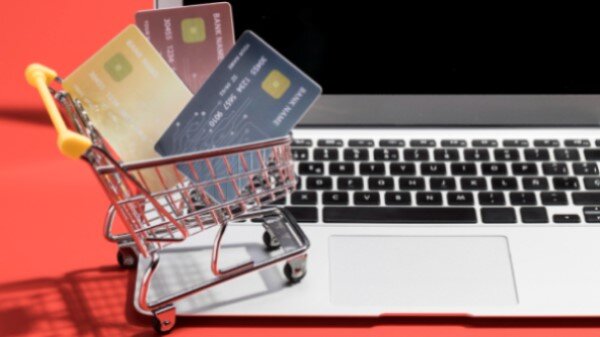 Как начать продавать товары из Китая на маркетплейсах? — freepik.com