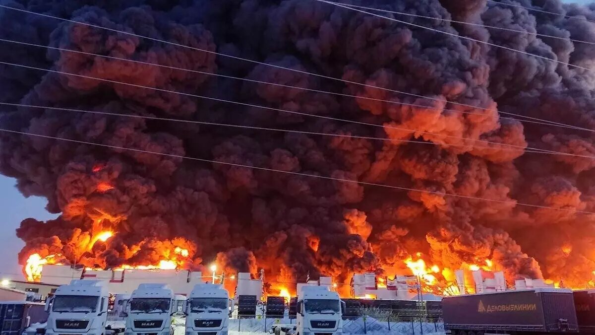     Грандиозный пожар в Санкт-Петербурге грозит обернуться для компании и грандиозными убытками.