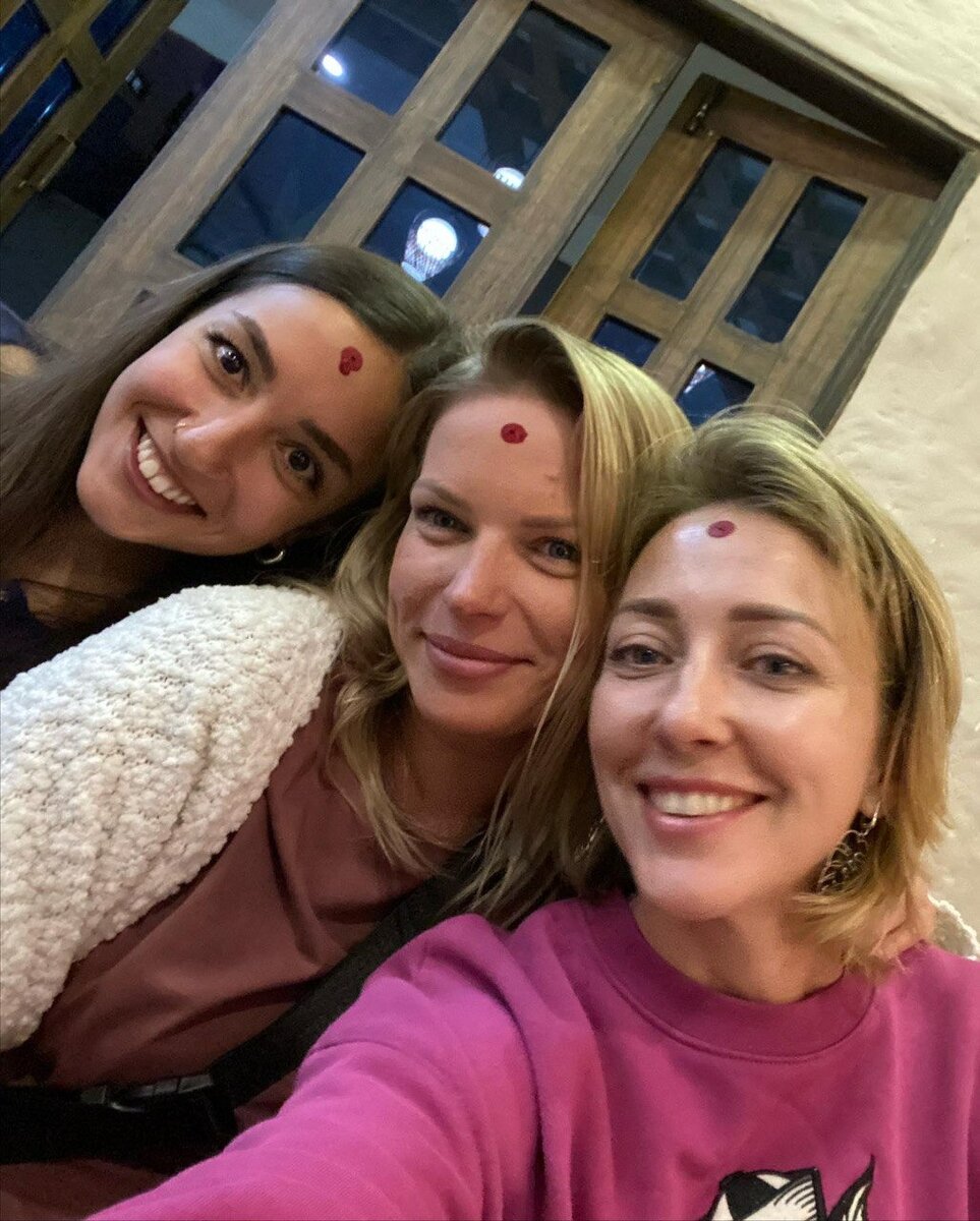 Ира, Аня и я