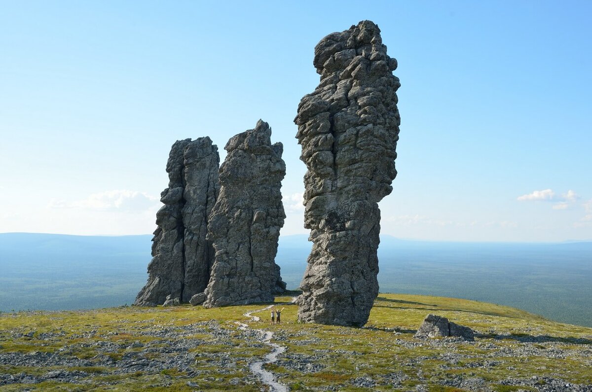 Мансийские болваны. Маньпупунёр. Автор фотографии: Юрий Ильенко