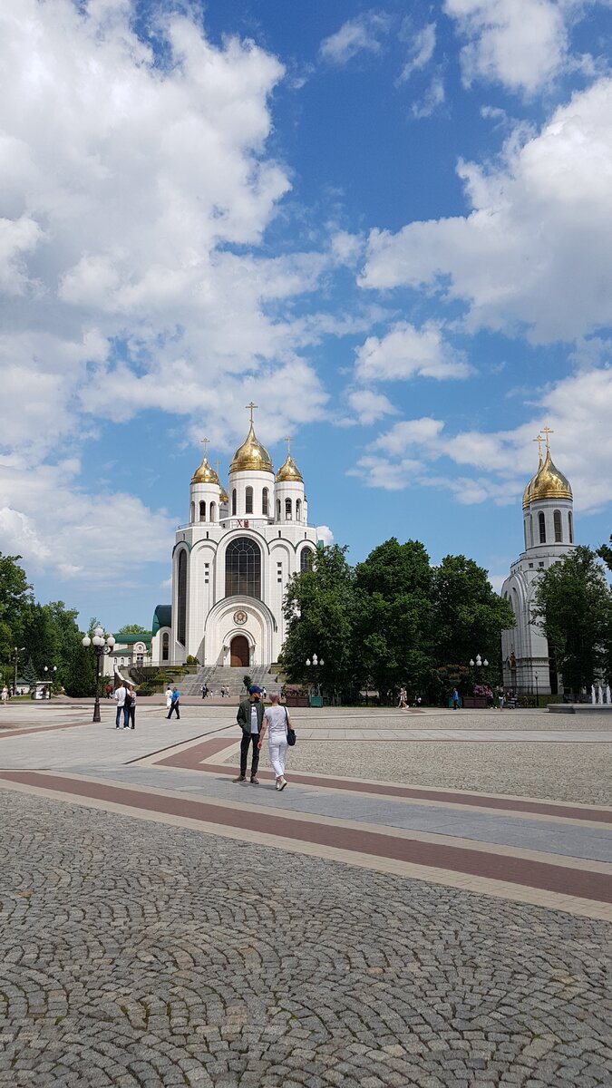 площадь победы калининград в калининграде. площадь победы калининграда фото. площадь победы в калининграде летом. пл победы калининград. центральная площадь калининграда.