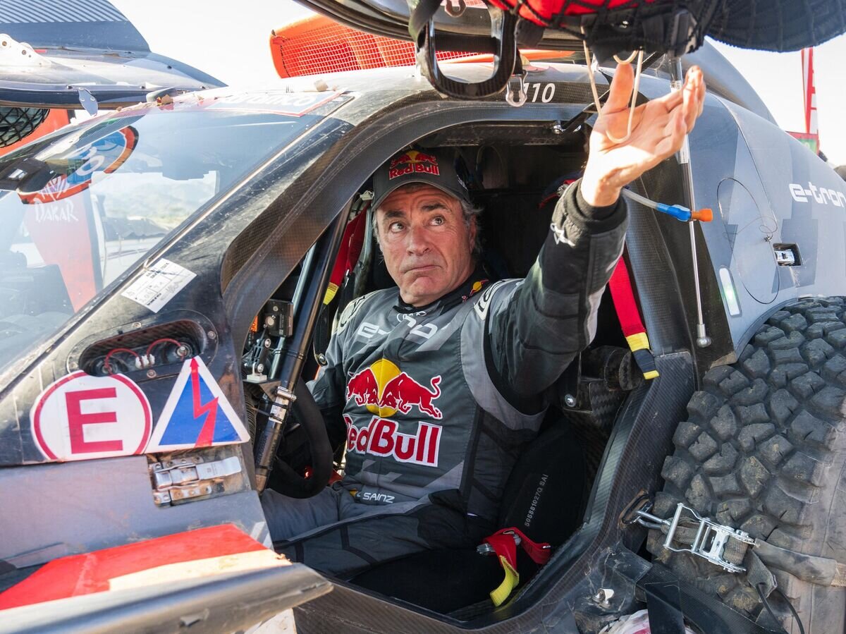    Карлос Сайнс© AFP 2024 / PATRICK HERTZOG