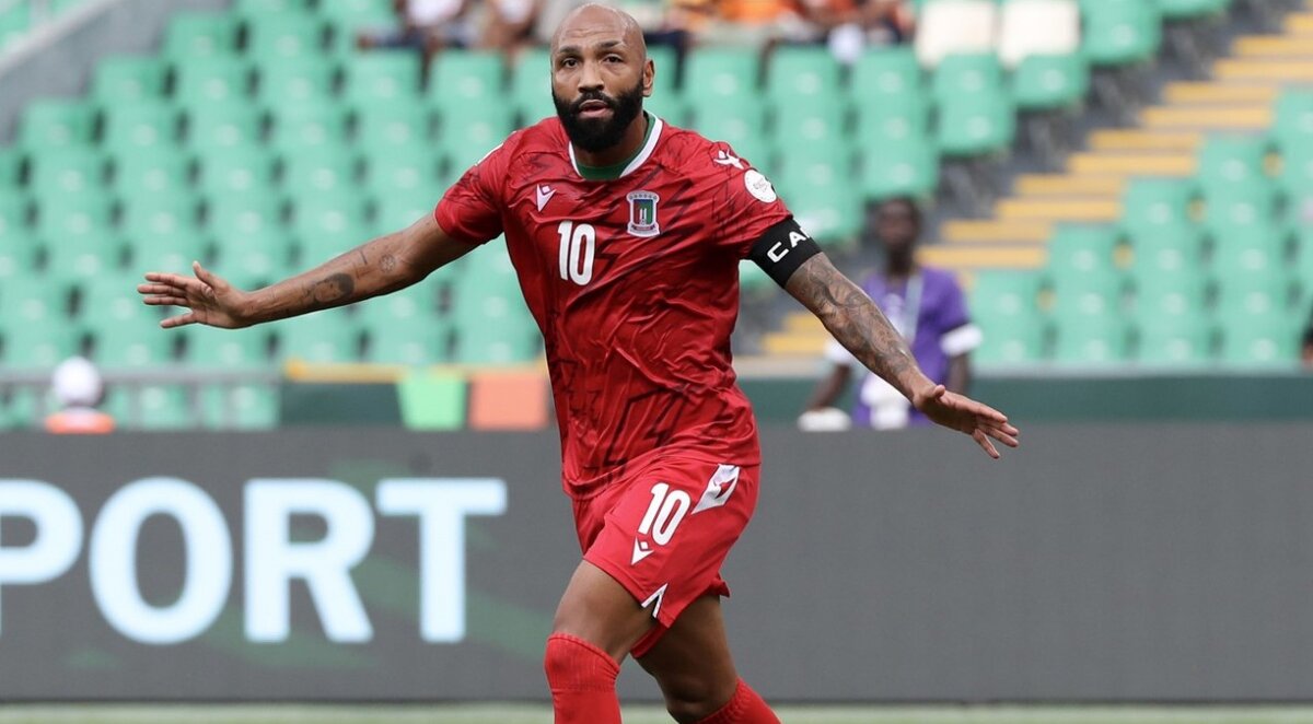 Эмилиано Нсуэ - автор первого хет-трика на турнире