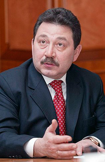 Владимир Смирнов. Источник изображения: сайт mavink.com