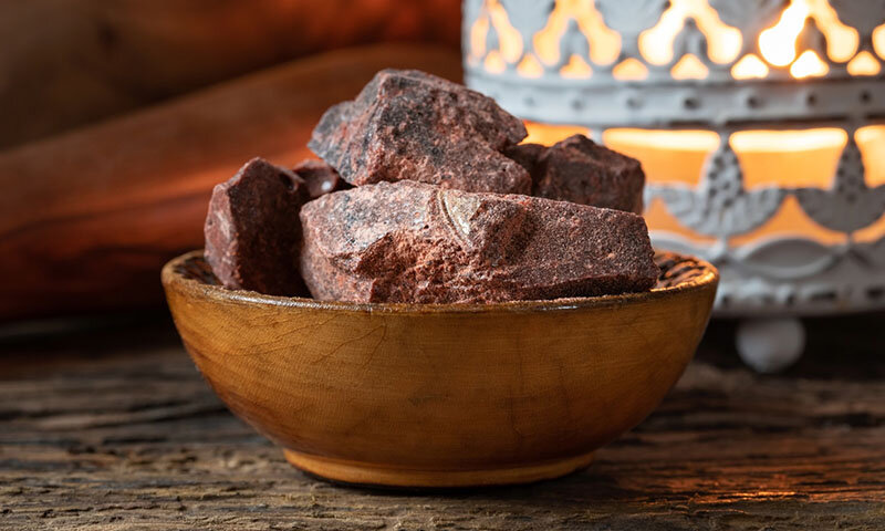 Благовония с мистическим и поэтичным названием «Кровь Дракона» использовались в древних ритуалах и церемониях в разных культурах по всему миру уже тысячи лет назад.-5