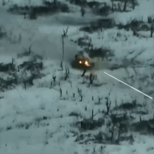 Русский танк Т-90М показал очень высокую живучесть в ходе боя в зоне СВО.-3