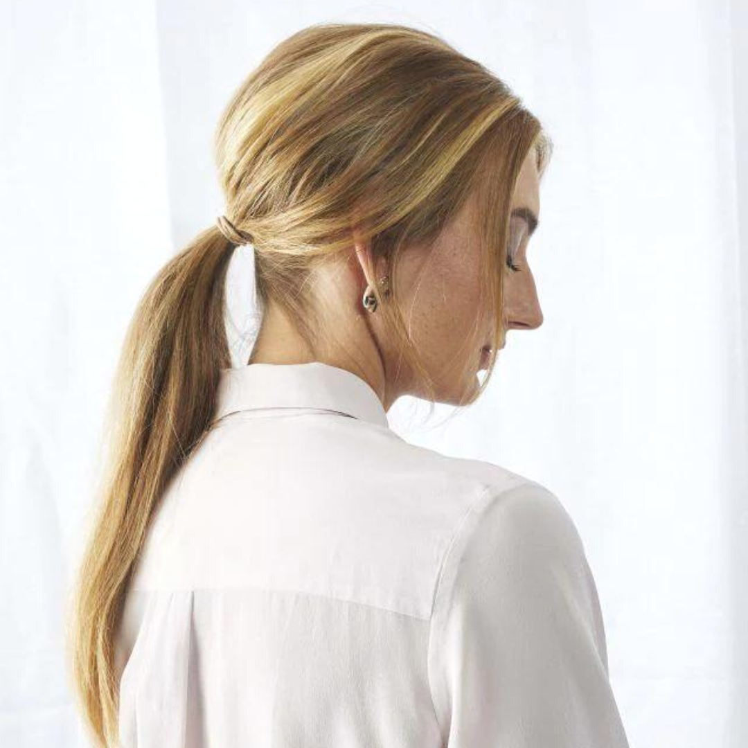 ✅ Базовая резинка под цвет волос. 