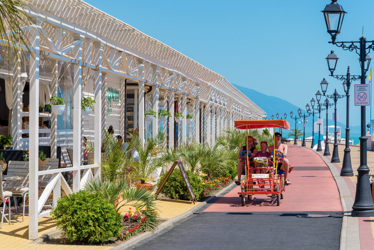 Бархатные Сезоны Екатерининский Квартал 3*, Адлер, Сочи