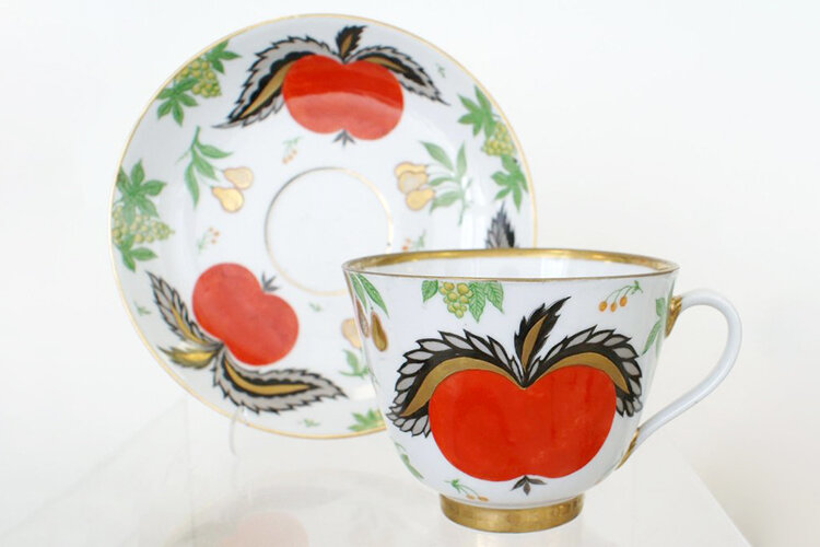 Чайная пара «Апельсины». 1949 год, ЛФЗ. Автор росписи Алексей Викторович Воробьёвский