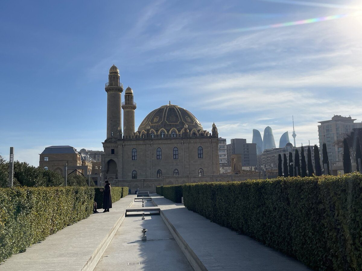 Золотая мечеть