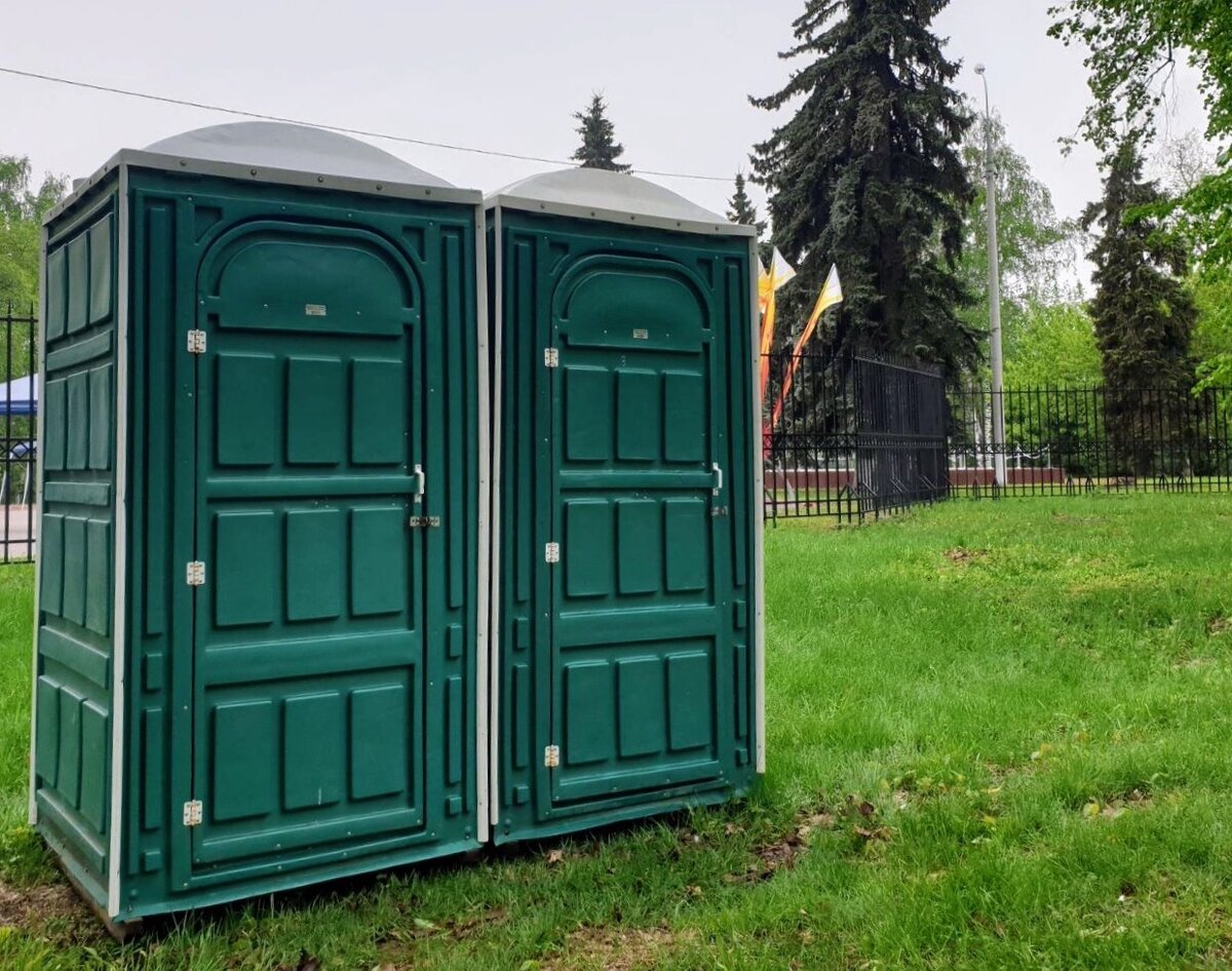 Туалетныее кабины