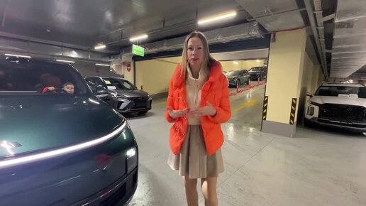 елена лисовская 2020. елена лисовская автоблогер. машина без руля. машины за 2 миллиона рублей. лиса рулит.