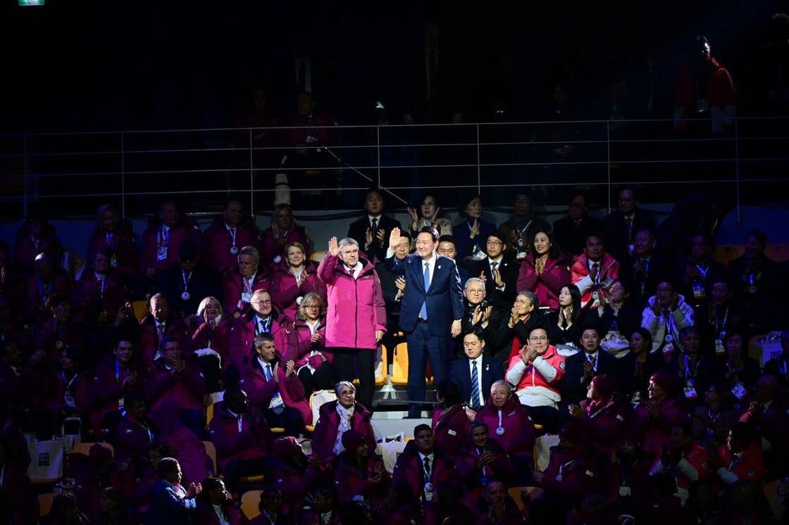 корейский язык учить для начинающих переводом на русский. корейский язык. я думала что мои дни сочтены манга. слова на корейском языке. спорт на корейском языке.