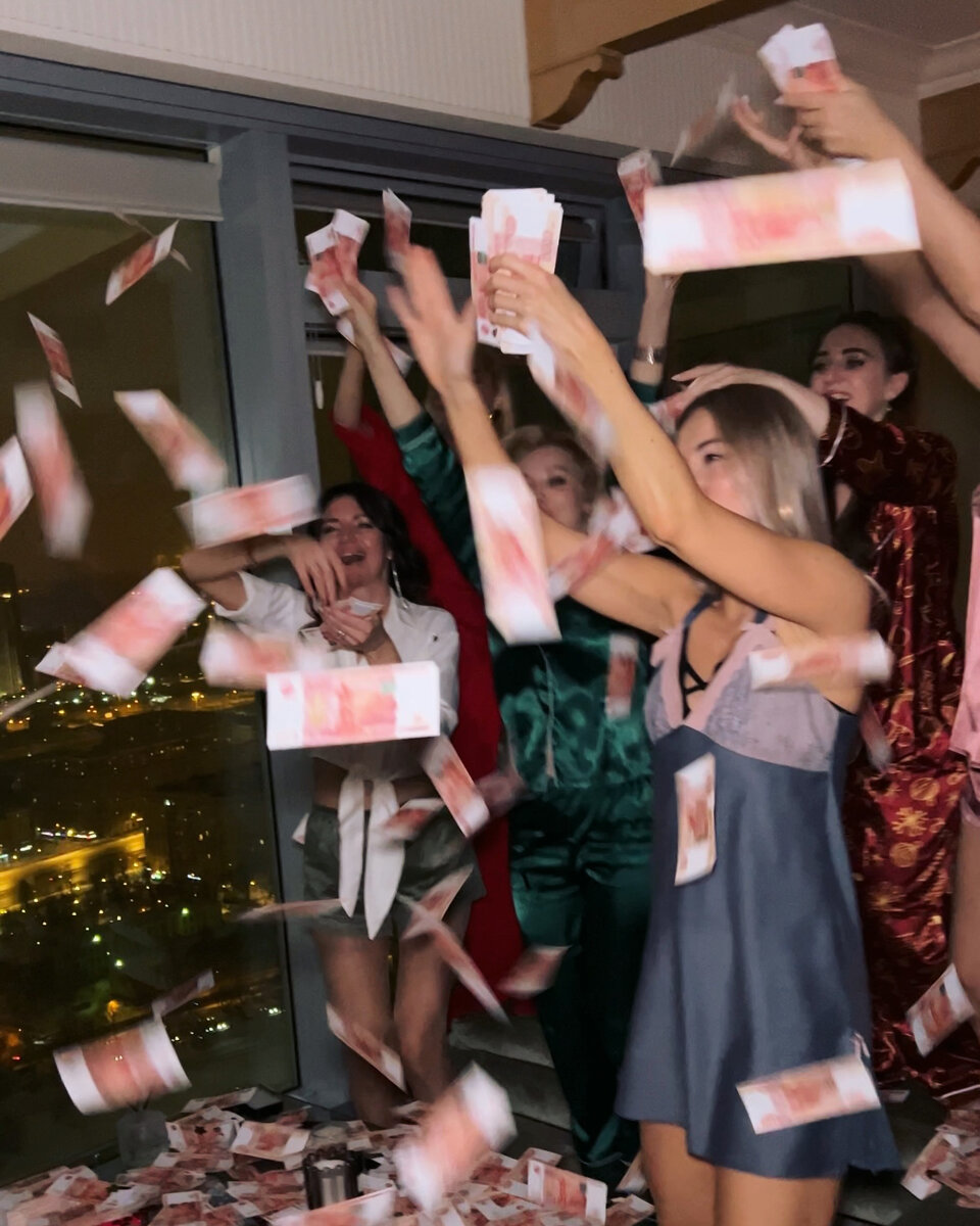 Москва-Сити пижама пати