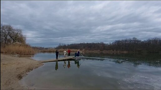 Крещенские купания в водоёме г. Кропоткина Краснодарского края