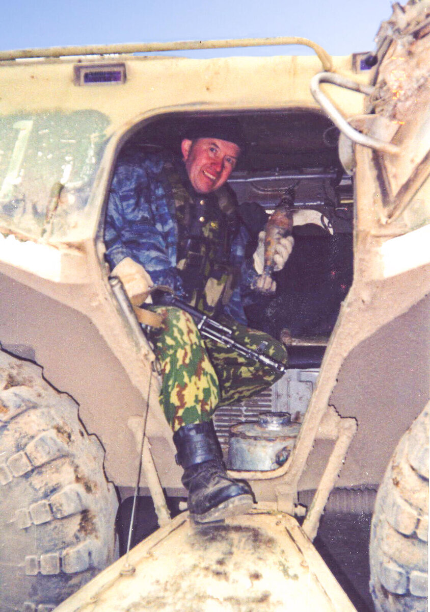 автор с боеприпасом...