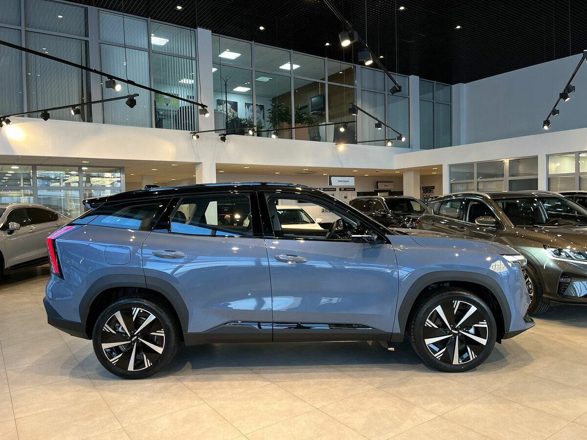 В России стартовали продажи нового кроссовера Geely Atlas. Источник иллюстрации - auto.ru