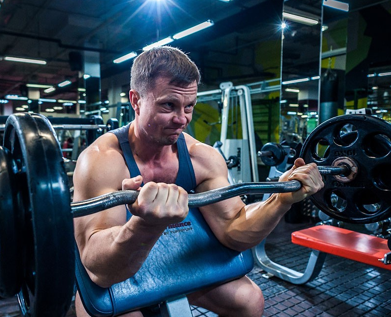 Фитнес тренер цена