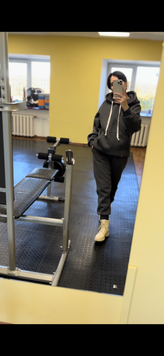 Спортивно одеваются