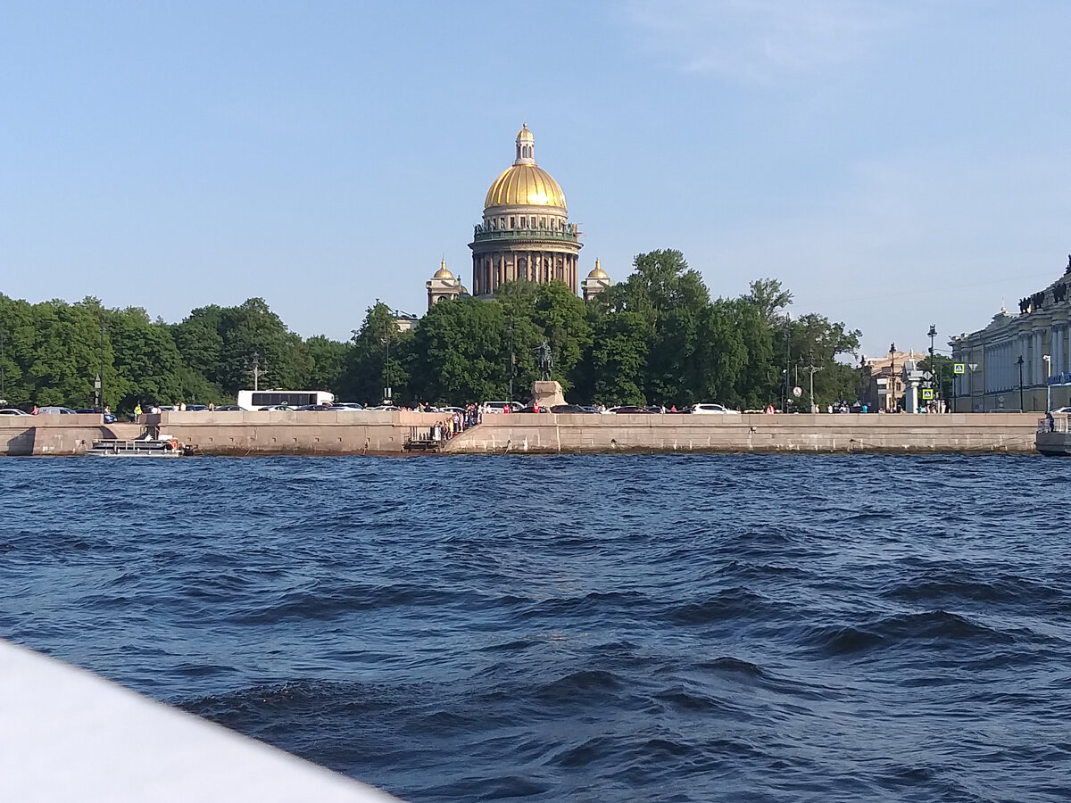 Индивидуальная экскурсия по петербургу