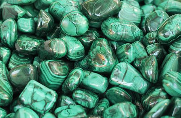 Волшебный камень малахит 