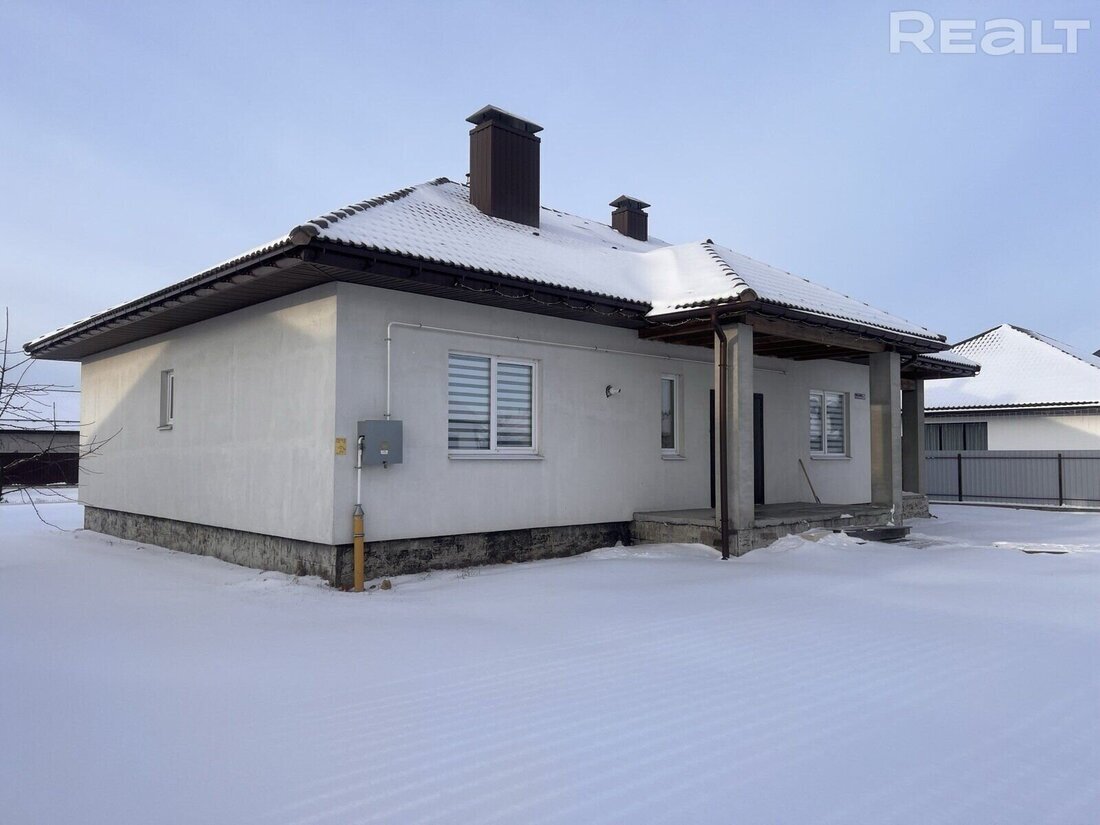 Дома для загородной жизни в пригороде. Смотрим варианты на минимальном  расстоянии от Минска | Realt.by | Дзен