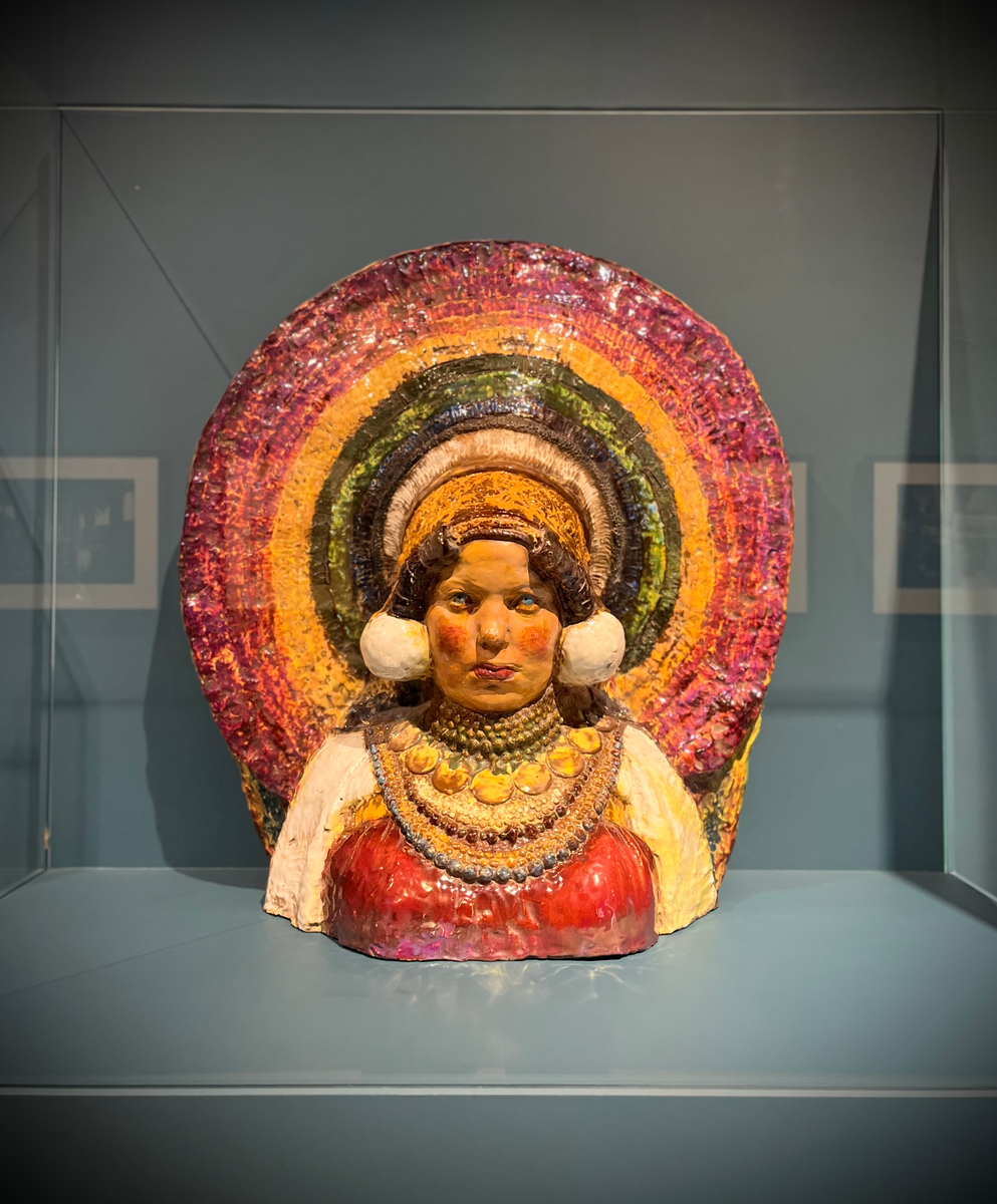 Экспонат на постоянной экспозиции  "РУССКИЙ СТИЛЬ. ОТ ИСТОРИЗМА К МОДЕРНУ"