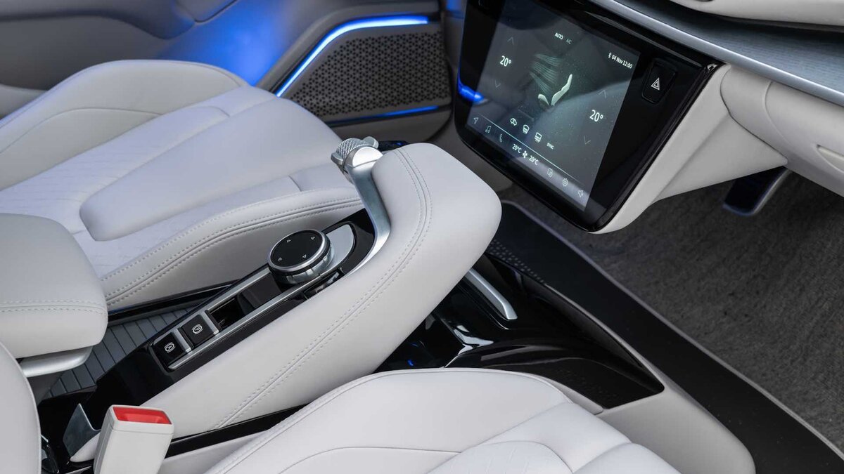 Интрерьер салона автомобиля TOGG