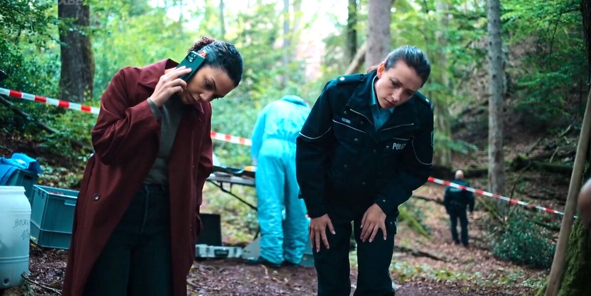 Скриншот из сериала "Милое дитя" ("Liebes Kind").