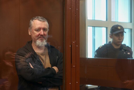    Игорь Стрелков