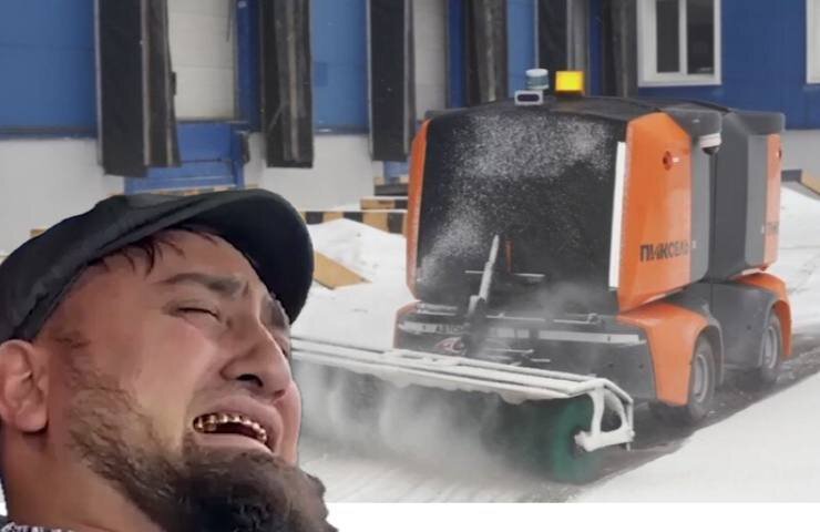 Скрытая рабочая сила. Скрытая рабочая сила. Сезонная безработица примеры. Строительство общества картинки. Взмыленный работник.