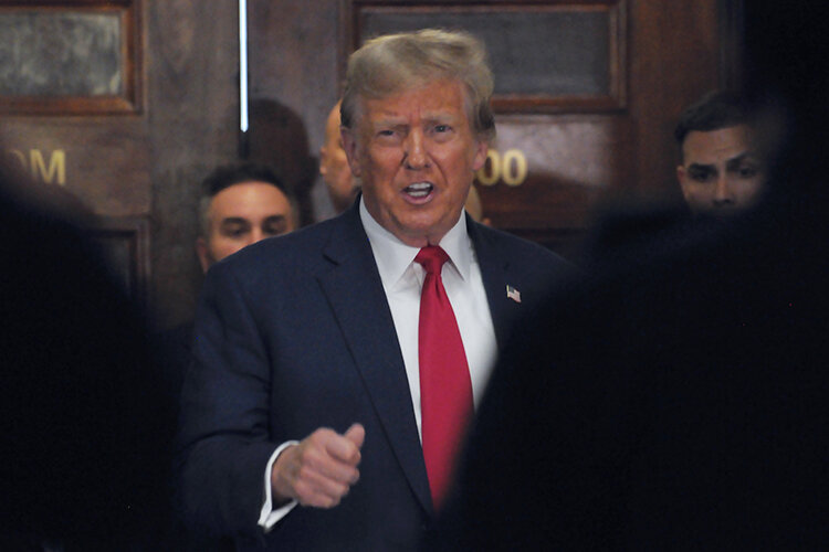    «Если Трамп одержит победу, тенденция восстановления реального сектора будет форсироваться» Фото: © Jimin Kim / Keystone Press Agency / www.globallookpress.com