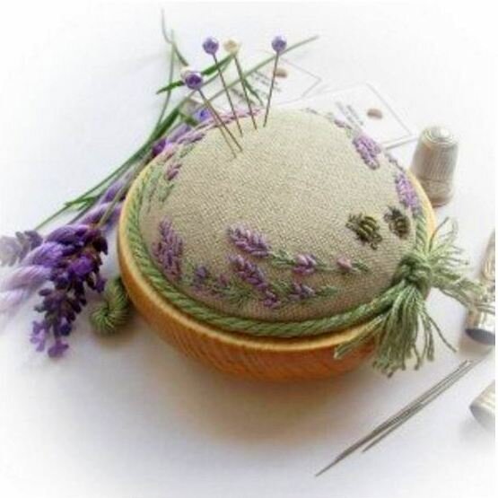 Поддавшись обаянию. Софи лаббе парфюмер. Софи лорен презентация. Вся королевская рать фильм 2006. Поддавшись обаянию.