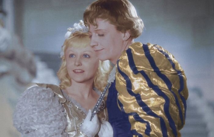 Целевые плановые показатели. Пример константы в информатике. Оценка конечного результата урока. Какая разница кто сильнее умнее. Задачи по финансовой математике.