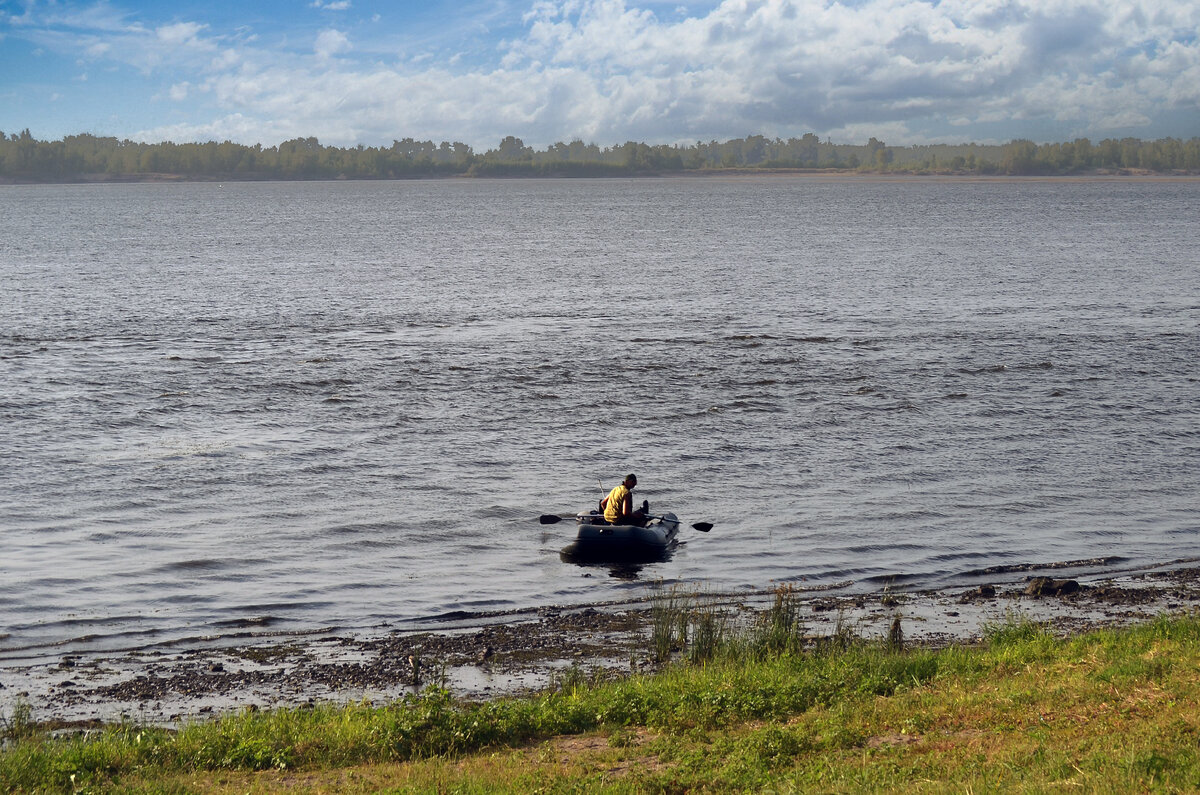Раннее утро на Волге.