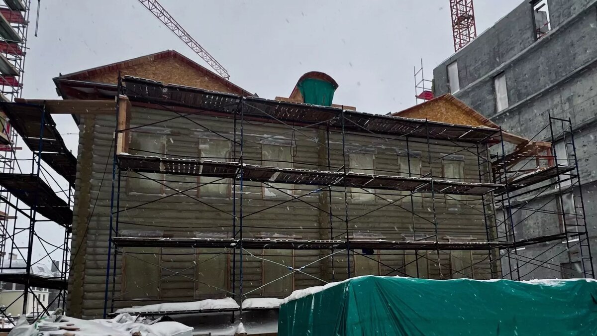     Старинный дом Соколенковых, который расположен на территории IT-кампуса «Неймарк», продолжают восстанавливать в Нижнем Новгороде. На данный момент готовность работ оценивается на 60%. Такие цифры предоставили представители IT-сообщества в личных соцсетях.