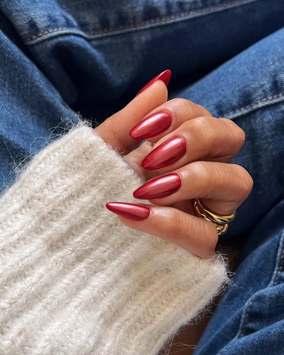 френч нэилс. красивый дизайн ногтей. маникюр накладные ногти. модный маникюр. красивые руки с маникюром френч.