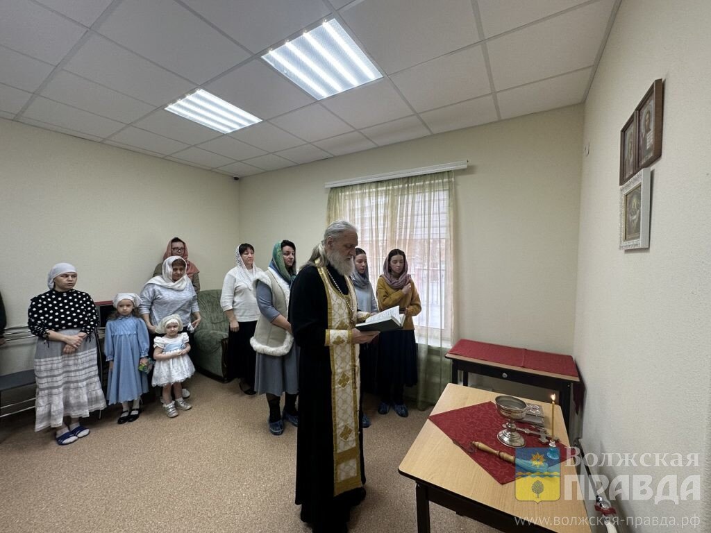 Ано феникс. Люди попавшие в трудную жизненную ситуацию. Помощь людям попавшим в трудную. Помощь людям попавшим в трудную жизненную ситуацию. Люди попавшие в трудную жизненную ситуацию.