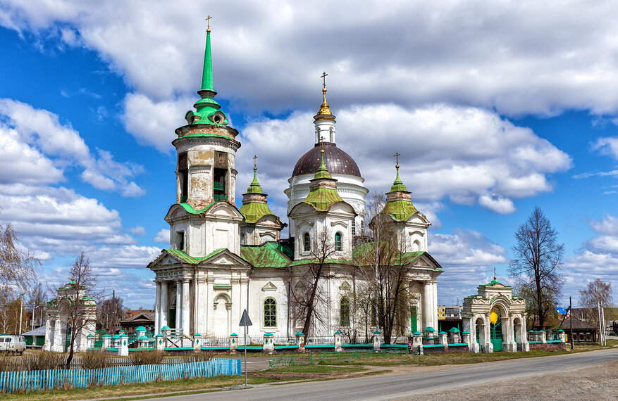  Храм, в котором крестили сказочника Фото: Татьяна Мосунова 16 января 1879 года в храме Симеона Богоприимца и Анны Пророчицы в Сысерти крестили Павла Бажова.-2