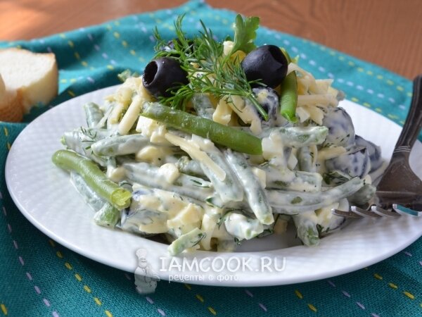 Салат с зеленой фасолью