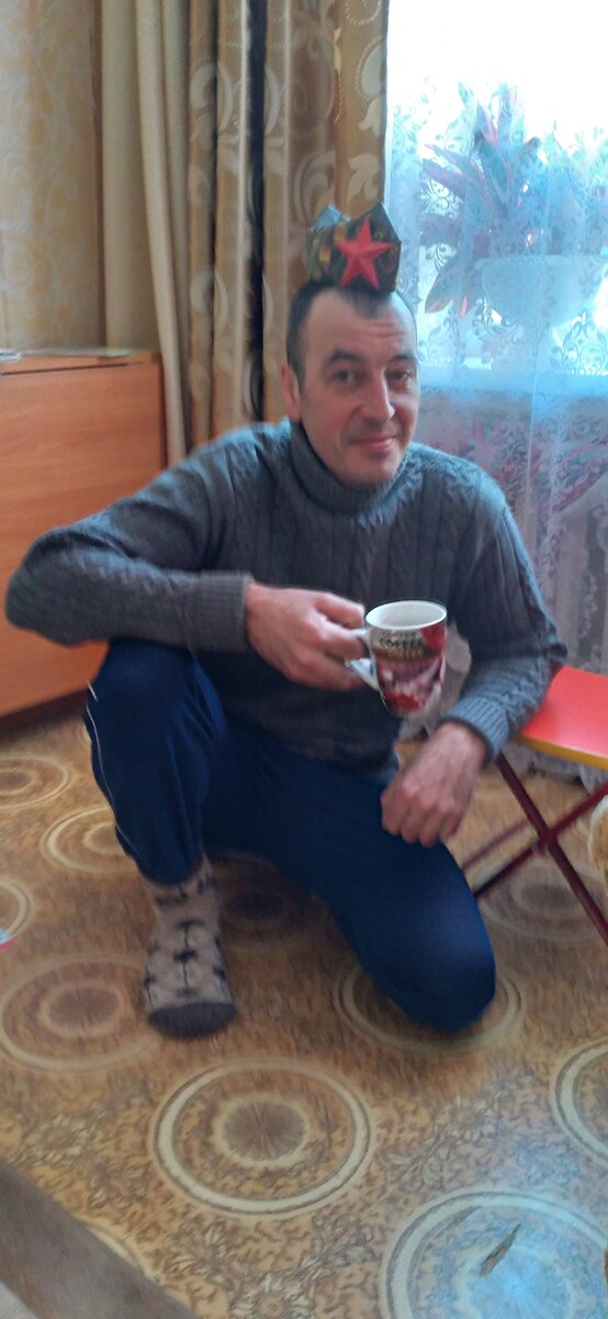 фото было сделано у него в лаборатории  