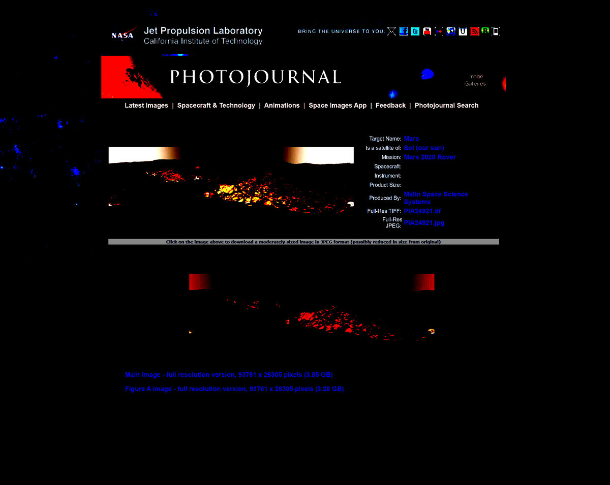 Это и есть замыленный в фотошопе отзеркаленный в обе стороны компьютерный эффект, градиент. Он прекрасно виден на странице НАСА.